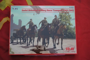 ICM 35482  Soviet Divisional Artillery Horse Transport 1943-1945